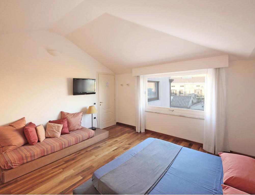 Relais Azuni Bed and Breakfast Cagliari Pokój zdjęcie